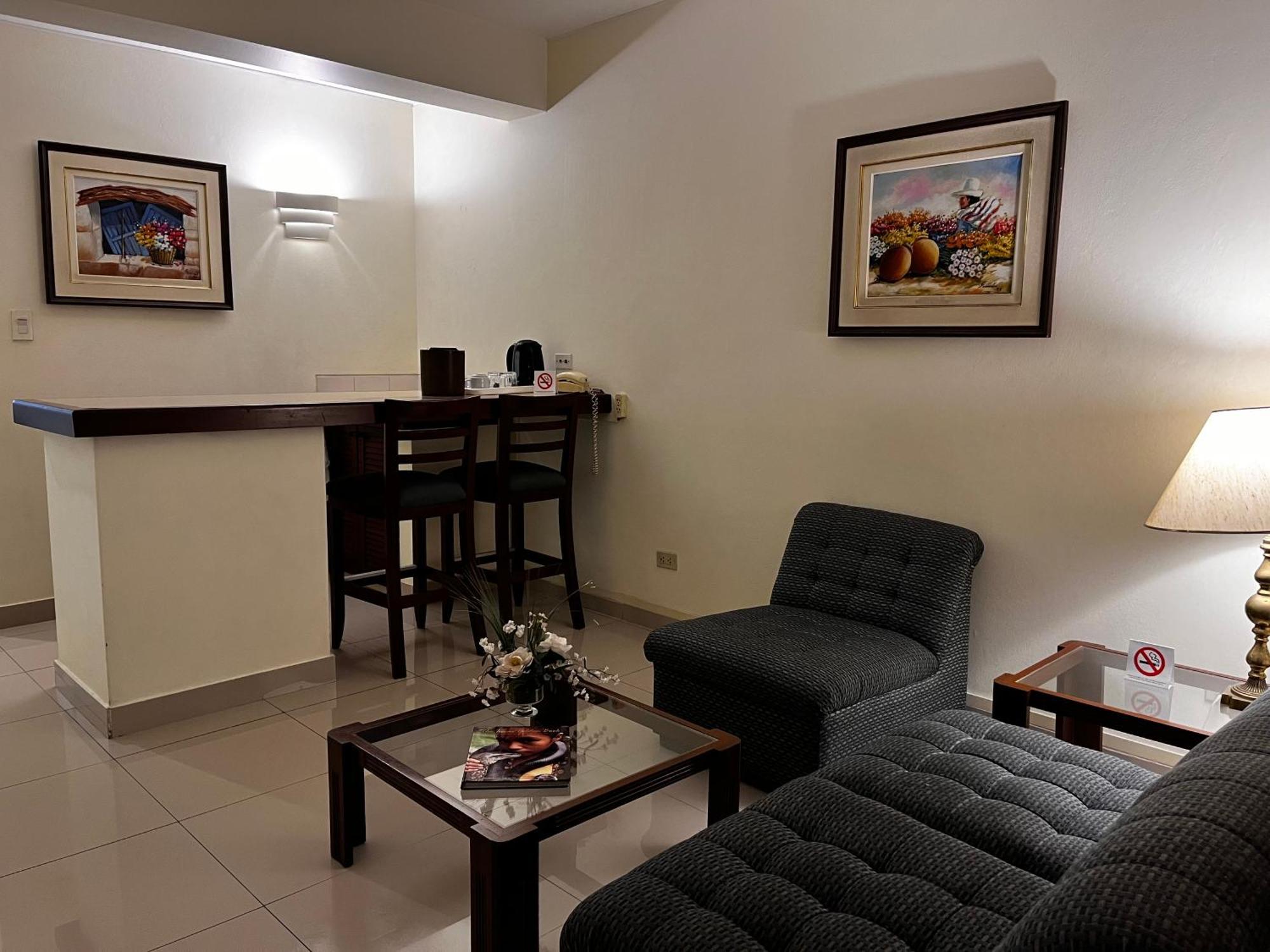 Hotel Boulevard Lima Exterior photo