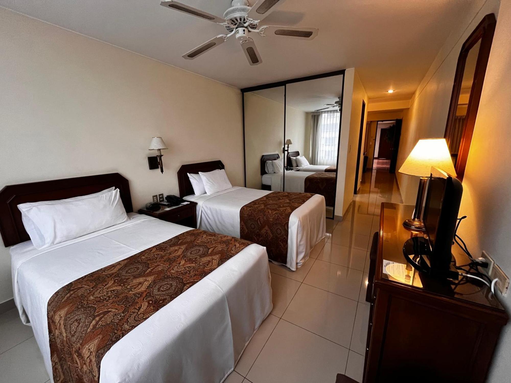 Hotel Boulevard Lima Exterior photo