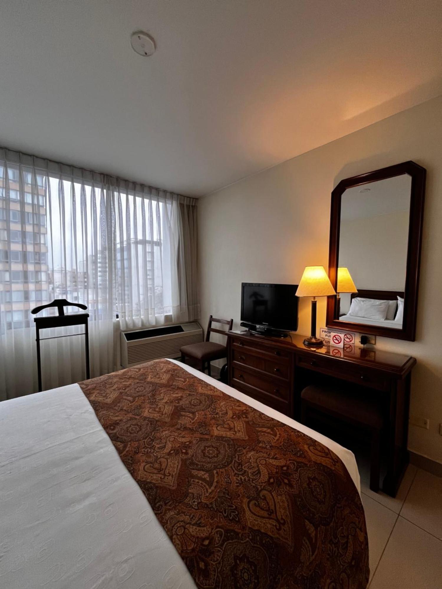 Hotel Boulevard Lima Exterior photo